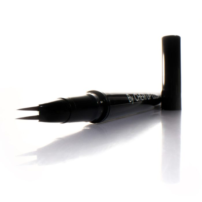 Easy Eyeliner 768×768